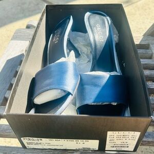Vintage Gucci Women's Blue Satin Sandals pre-owned size 8